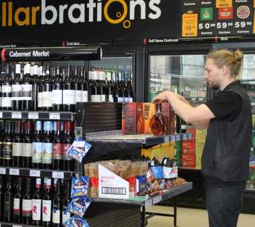 BungendoreShopAndWin2019_Cellarbrations Bottle Shop